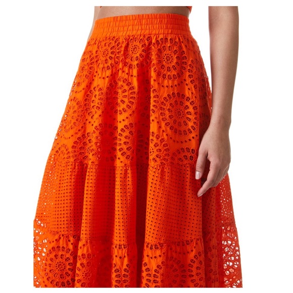 ALICE + OLIVIA Melony Midi Skirt - Picture 3 of 15